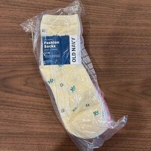 Old Navy Fashion Socks 6 Pack Yellow Pink Blue Size L